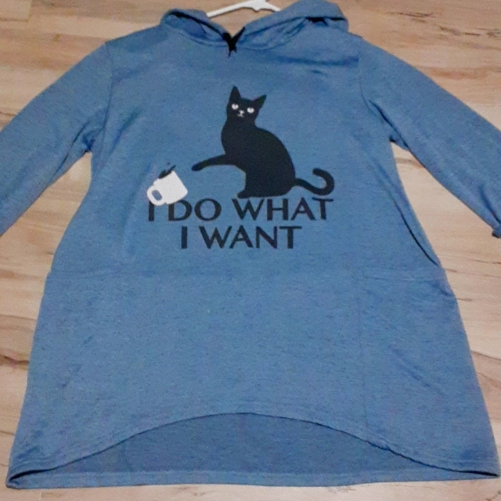 SnorgTees Long-sleeved, hooded nightgown. OS/FM. I DO WHAT I WANT cat design.